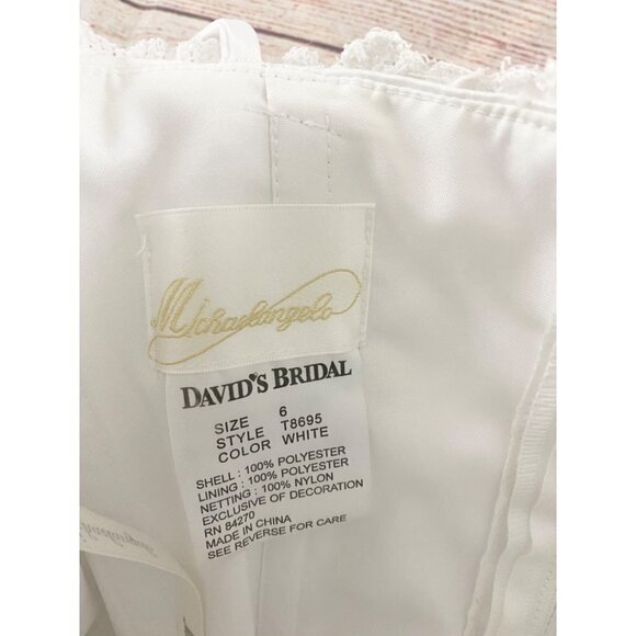 David's Bridal Michaelangelo Lace Trim Beaded Wedding Dress W/Train - 6 - Picture 13 of 15